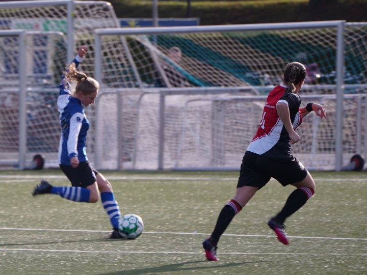 hlp-ekc_10.jpg
